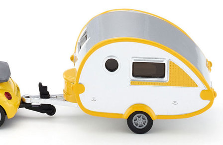 Siku Volkswagen Beetle met caravan